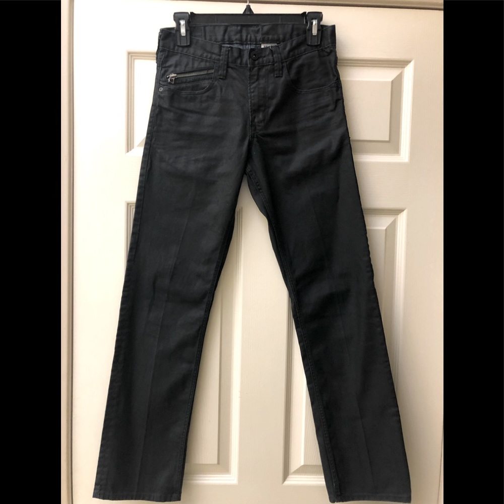 🌟Nearly New H&M Black Denim Jeans w/Free Shirt